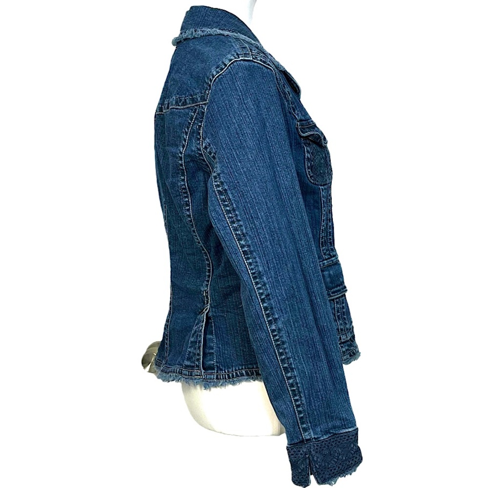 A.M.I. Vintage Women’s Raw Edge Denim Blue Jean Jacket Size M Y2K Casual - Picture 3 of 8
